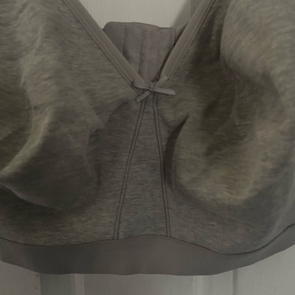 Fruit of the Loom Women's Bra in Gray - Picture 2 of 13